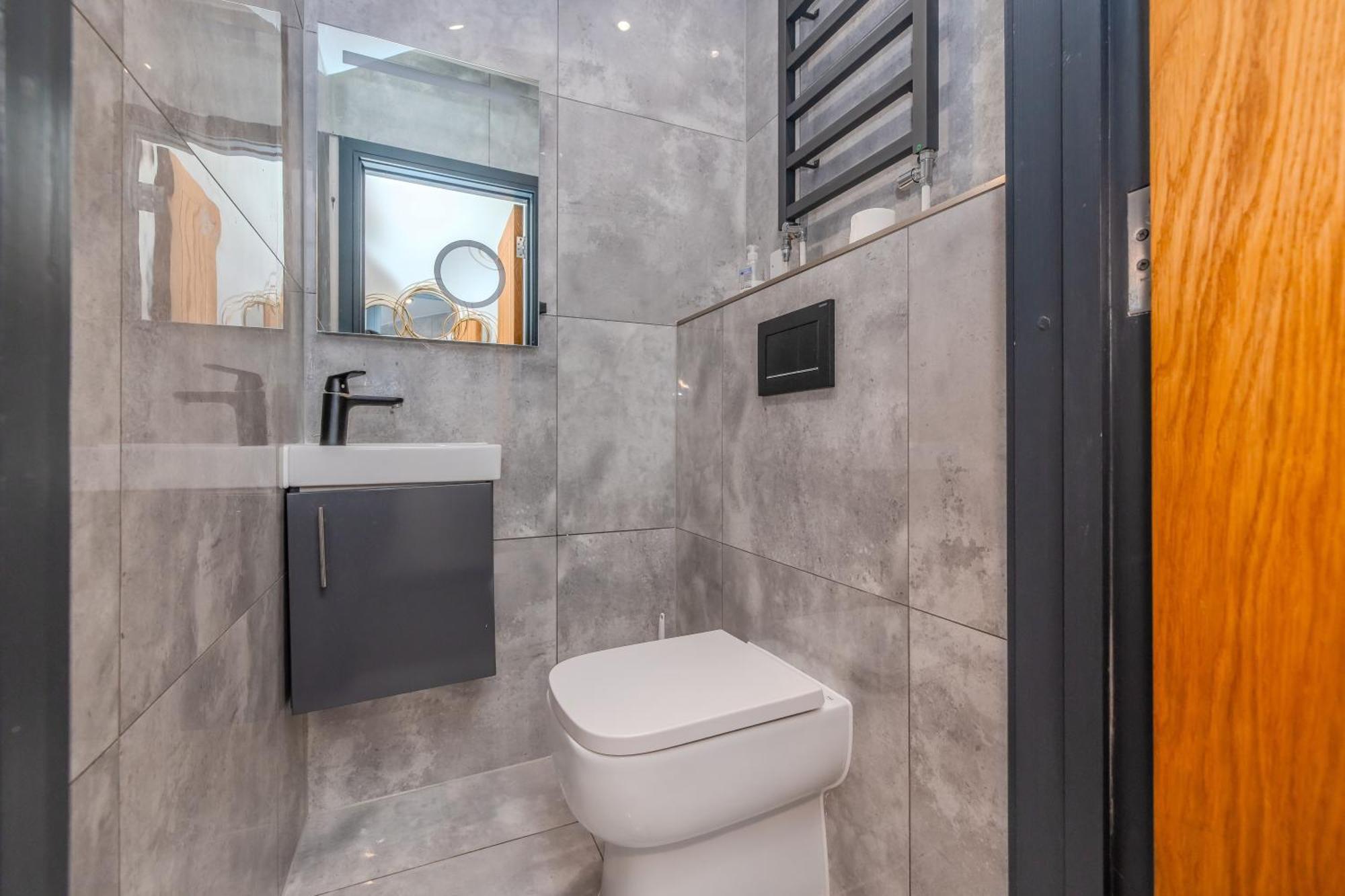Central Hove 3 Bedroom Flat Bn340Bwil Ngoại thất bức ảnh